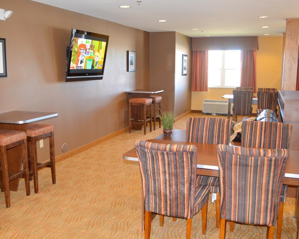 Microtel Inn And Suites By Wyndham Rawlins Exterior photo
